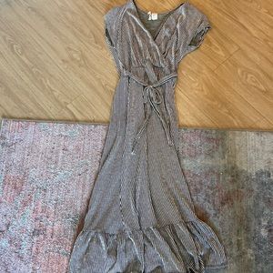 Maxi black and white striped dress